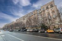 Elegant 2BR Apartment in Chic Area - B&B Bucharest