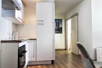 One-bedroom apt with balcony on Rue Hoche - B&B Cannes