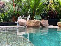 Oasis, in leafy Whitfield. - B&B Edge Hill