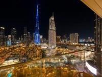 Vogue Vacation Homes, Downtown Burj Royale near Dubai Mall and Burj Khalifa ,Two Bedroom Apartment with large Balcony and Access to all Amenities - B&B Dubái