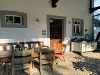 Hinkelshof - als Ferienwohnung - Selbstversorgerküche & Aufenthaltsräume - Südeifel, Mullerthal, Vianden - Ferienwohnung Körperich