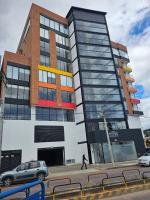 Moderno Apartamento con WiFi, Parking Privado y Cocina Completa Frente campus Universidad Santo Tomás - Chambres d'hôtes Tunja