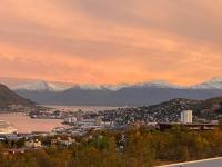 Apartment with a view in Tromsø with 2 bedrooms - B&B Tromsø