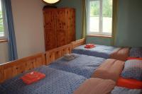 Basic Dreibettzimmer mit Gemeinschaftsbad