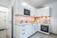 Brand NEW Studio with balcony - Bed and Breakfast Boedapest