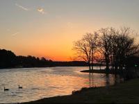 Hot Springs Lakefront Condo - Ferienwohnung Hot Springs