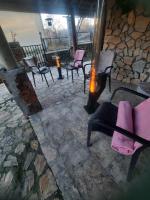 Villa Dalmatina with pool - B&B Kumanovo
