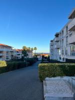 New accommodation with balcony and parking - B&B Antibes