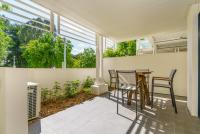 Kingston Modern Home - Large and Stylish Spaces - Hosted by Canstay - B&B Kingston