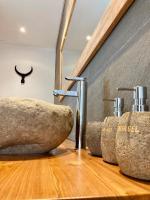 Green Pearl Villa 6 Bedroom Family Ubud - Ferienwohnung Ubud