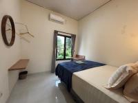 Heiwana House #1 - Bed and Breakfast Beran Kidul