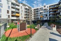 Modern Apartment Białołęka with Garden - BOOK IT WARSAW - B&B Warsaw