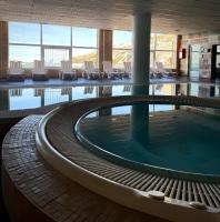 Estudio Maribel Arttyco a Pie de Pista con Spa, Vistas y Parking Cubierto Opcional - Ferienwohnung Sierra Nevada