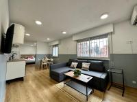 Spacious and bright 1 bedroom apartment - Ferienwohnung Madrid