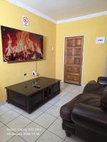 DreamWest Living Guesthouse - B&B Krugersdorp