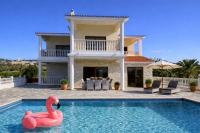 Villa Marianna I - Spacious Sea View Villa with Private Pool - Sea Caves - B&B Pégeia
