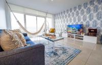 Palm Place Heart of Miami with Parking Pool and Gym - B&B Miami