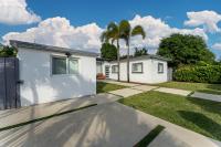 Cozy house with a pool in Miami - Bed and Breakfast Miami