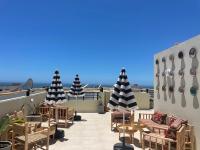 SurfBnB - Private Apartments Tamraght - Chambres d’hôtes Tamraght Ouzdar