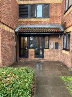 Tranquil 1BD in Edmonton - Ferienwohnung Ponders End
