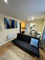 Tranquil 1BD in Edmonton - Ferienwohnung Ponders End