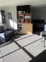 Quiet restful unit with seaviews - Ferienwohnung Auckland