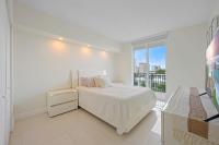 Spacious 3BR Condo Across from Beach with Ocean & City Views - B&B Sunny Isles Beach