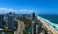 Beach View Apartment on High Floor in Surfers Paradise with Free Parking - Chambres d'hôtes Gold Coast