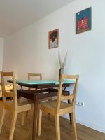 Stylisches Studio Apartment mit kleiner Terrasse - B&B Mannheim
