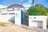 The Weaver Relaxed Coastal Living in Arniston - B&B Arniston