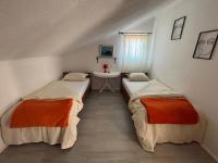 Apartman Karla - Chambres d'hôtes Gornji Karin