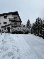 UMANI Retreat - Ferienwohnung Buşteni