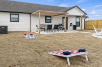 Game Night Getaway - 3BR Near WinStar - B&B Thackerville