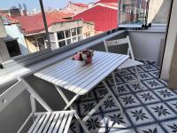 Central Istanbul, Luxury 3BR, 4 min to Metro - Bed and Breakfast Istanbul