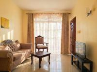 Ocean Breeze 2BR Apt 50m to Beach Pool AC - B&B Puerto Plata