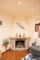 Anjo House - B&B Monteiras