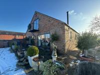 The Cow Shed, Meadowview House - B&B Fulford