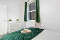 Central LDN 3-Bed Sleeps 8, Garden & Parking - Chambres d’hôtes Londres