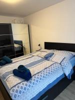 S&G Home Stilvolles 2-Zimmer-Apartment in zentraler Lage, Komfort & Entspannung garantiert! - Chambres d'hôtes Ditzingen