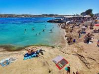 Bright & Spacious 3 Bedroom Apartment close to Marsaskala seafront - B&B Marsaskala