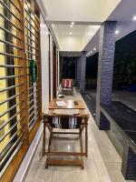 Luxury Garden Villa, Free Breakfast in Guruvayoor - B&B Manattala