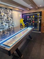 einfachHEIMISCH - GameLOFT - Shuffleboard - 3WCs - Arcade - Nintendo - Ferienwohnung Hannover