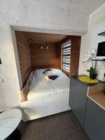 EstBerg Tartu Glasshouse with Sauna - B&B Tartu