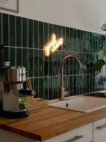 Gemütliche Ferienwohnung in Weinbergnähe & Tiefgarage - B&B Hochheim am Main