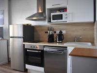 Studio Cabine 2 Pers - Confort avec Parking à Font-Romeu - FR-1-580-145 - B&B Font-Romeu-Odeillo-Via