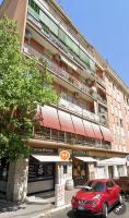 Casa vacanze Delina- Luxury Apartment metro A - B&B Roma
