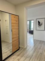 Appartamento con 2 Camere da Letto e Balcone