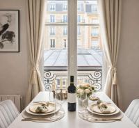 Arc de Triomphe - Premium family apartment for 5 - B&B Paris