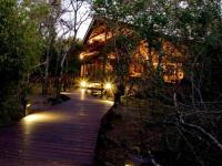 Ihlozi Bush Lodge - B&B Hluhluwe