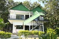 7th Mile Resort - B&B Gāropāra